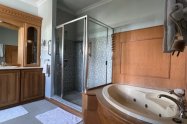 Gallery 01