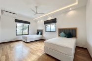 Gallery 01