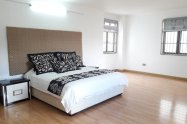 Gallery 01