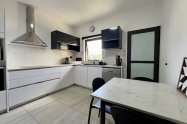 Gallery 01