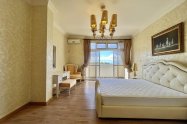 Gallery 01