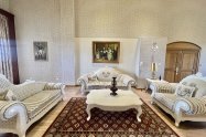 Gallery 01