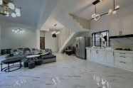 Gallery 01