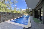 Gallery 01