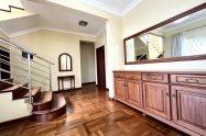 Gallery 01