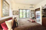 Gallery 01