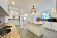 Gallery 01