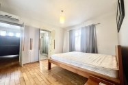 Gallery 01