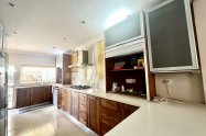 Gallery 01