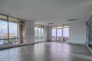 Gallery 01