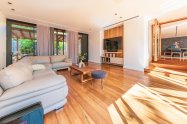 Gallery 01
