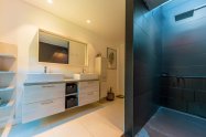 Gallery 01