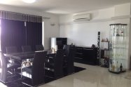 Gallery 01
