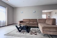 Gallery 01
