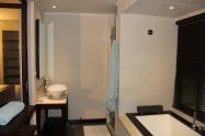 Gallery 01