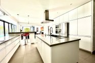 Gallery 01