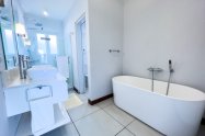 Gallery 01