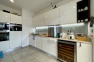 Gallery 01