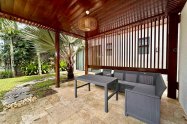 Gallery 01