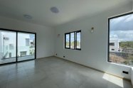 Gallery 01