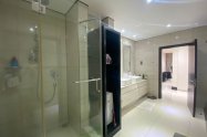 Gallery 01