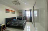 Gallery 01
