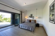 Gallery 01