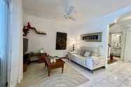 Gallery 01
