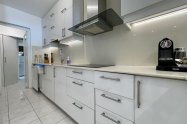 Gallery 01