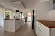 Gallery 01