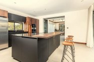 Gallery 01