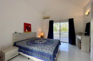 Gallery 01