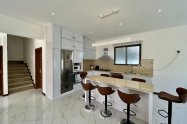 Gallery 01