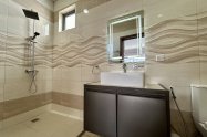 Gallery 01