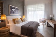 Gallery 01