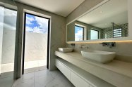 Gallery 01