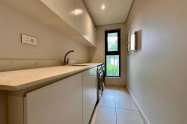 Gallery 01