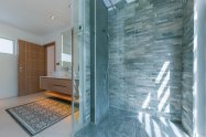 Gallery 01