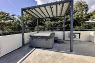 Gallery 01