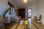 Gallery 01
