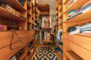 Gallery 01