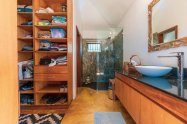 Gallery 01