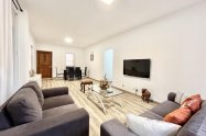 Gallery 01