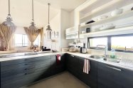 Gallery 01