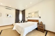 Gallery 01