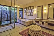 Gallery 01