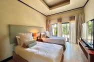 Gallery 01