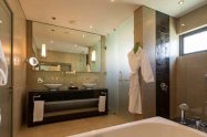 Gallery 01
