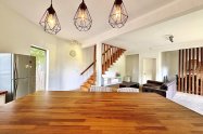 Gallery 01