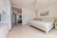 Gallery 01